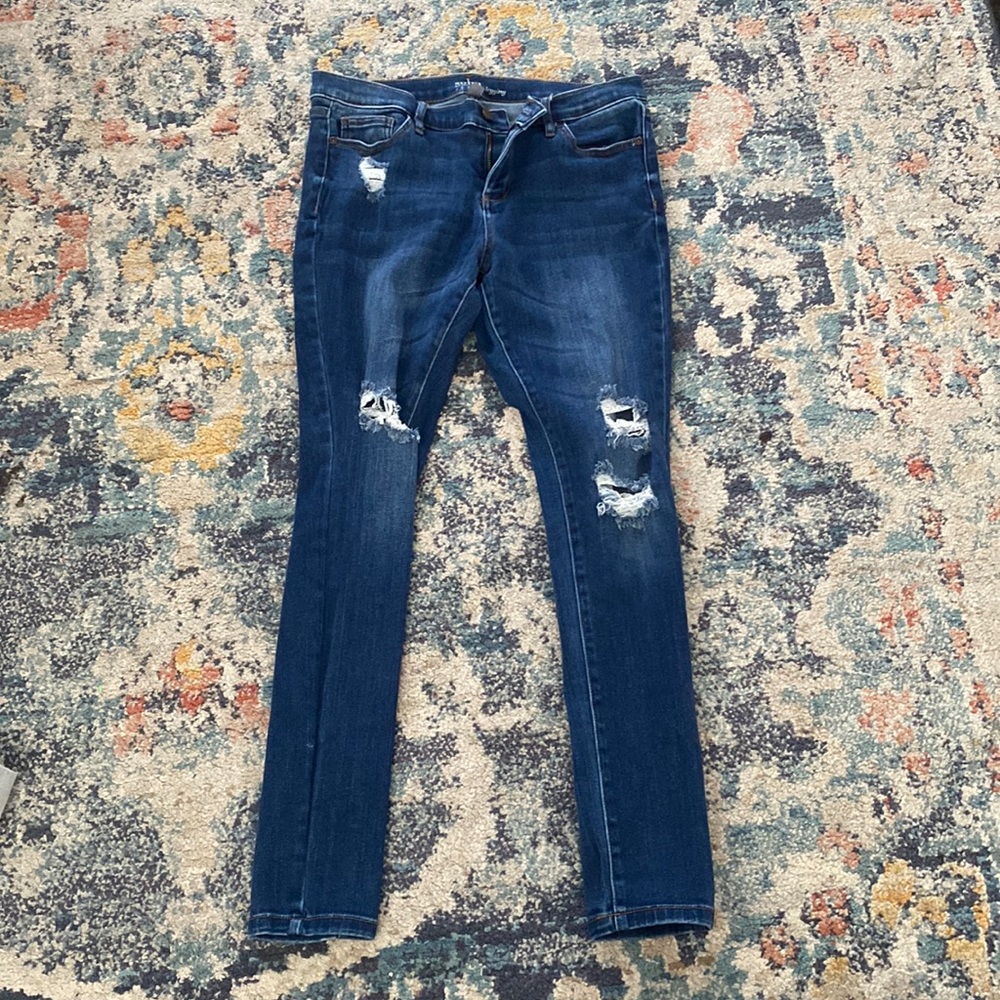 Ripped jeans